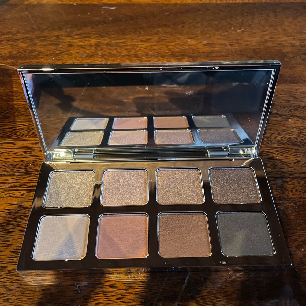 Il Makiage Color Boss Master Eyeshadow Palette